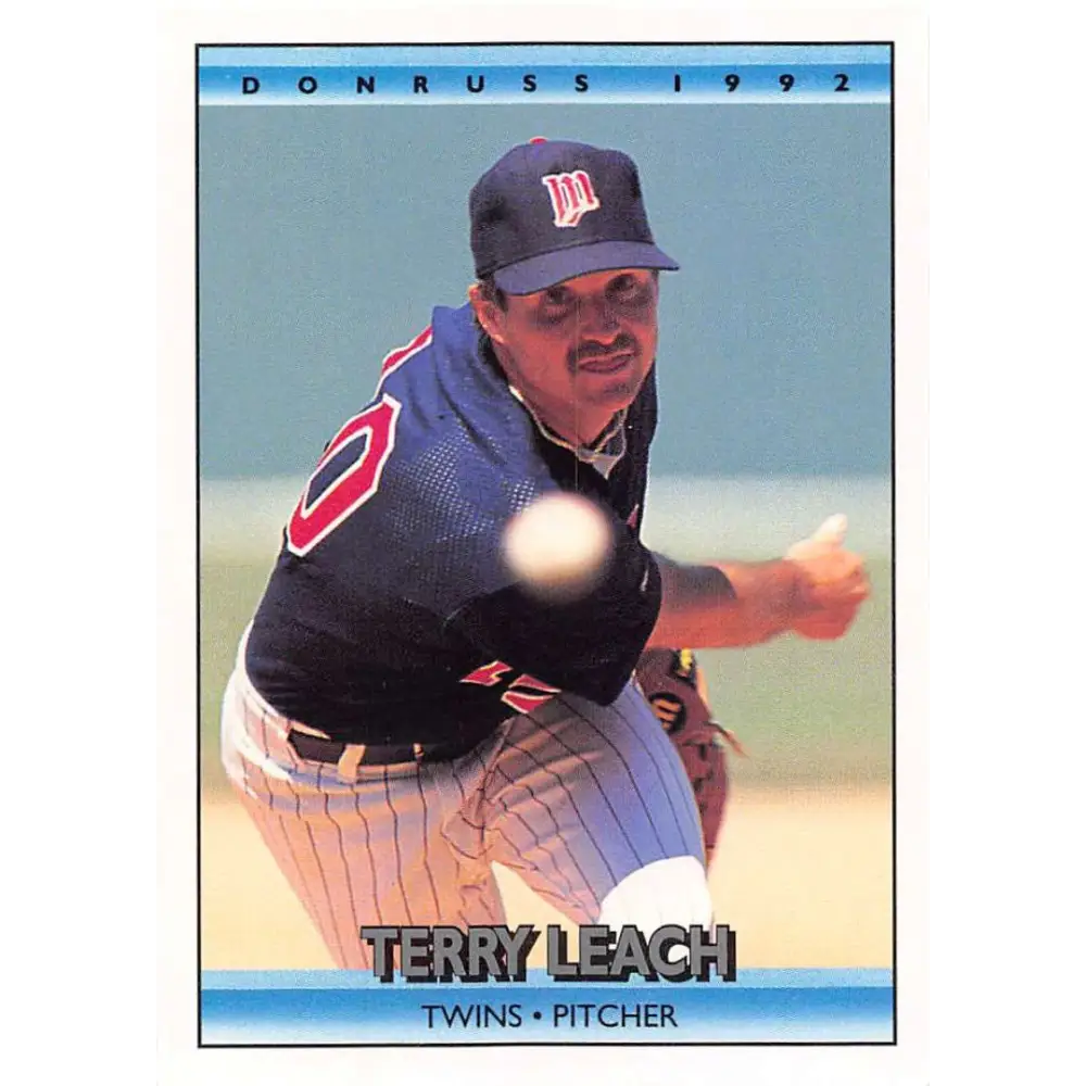1992 Donruss #484 Terry Leach NM-MT Minnesota Twins Baseball Card Image 1