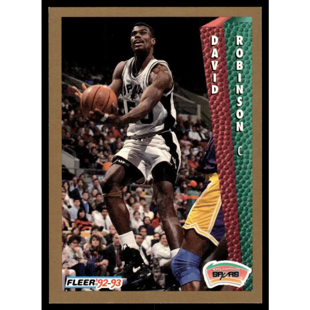 1992 Fleer #207 David Robinson NM/MT San Antonio Spurs Basketball Card Image 1