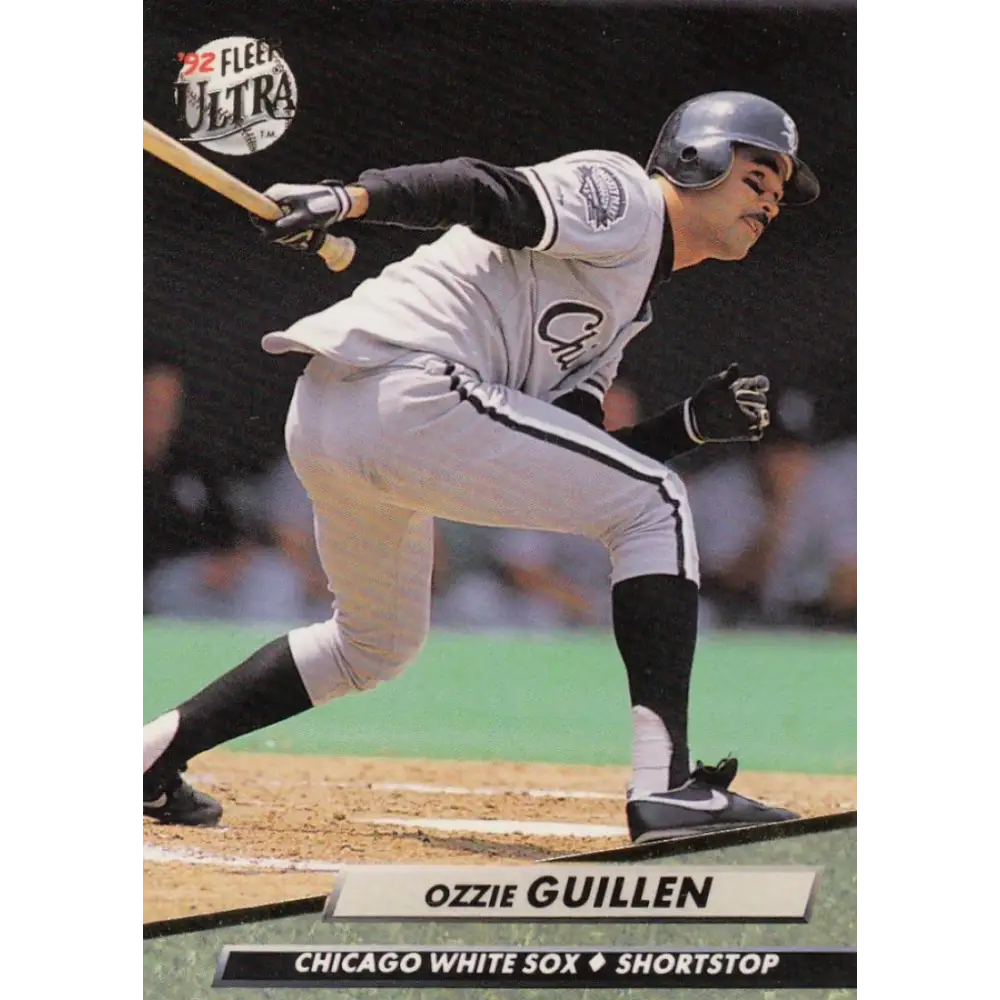 1992 Fleer Ultra #35 Ozzie Guillen NM-MT Chicago White Sox Baseball Card Image 1