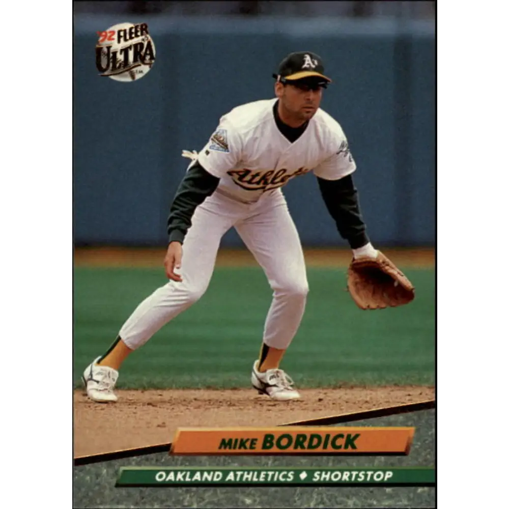 1992 Fleer Ultra #419 Mike Bordick NM-MT Oakland Athletics Baseball Card Image 1