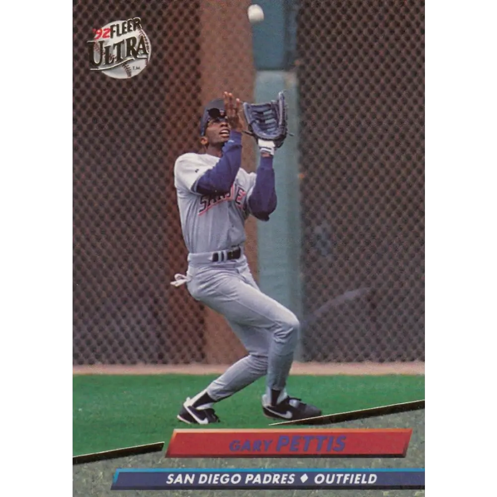 1992 Fleer Ultra #580 Gary Pettis NM-MT San Diego Padres Baseball Card Image 1