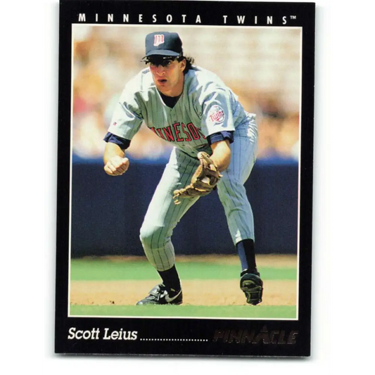 1993 Pinnacle #192 Scott Leius NM-MT Minnesota Twins Baseball Card Image 1