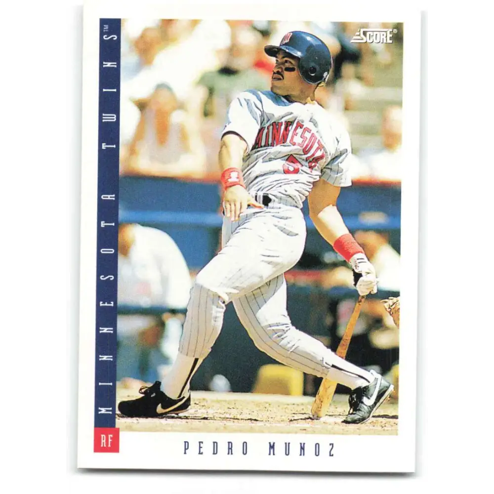 1993 Score #130 Pedro Munoz NM-MT Minnesota Twins Baseball Card Image 1