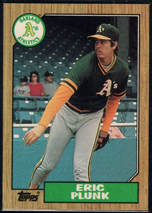 1987 Topps #587 Eric Plunk EX Excellent Oakland Athletics Baseball Card  Image 1
